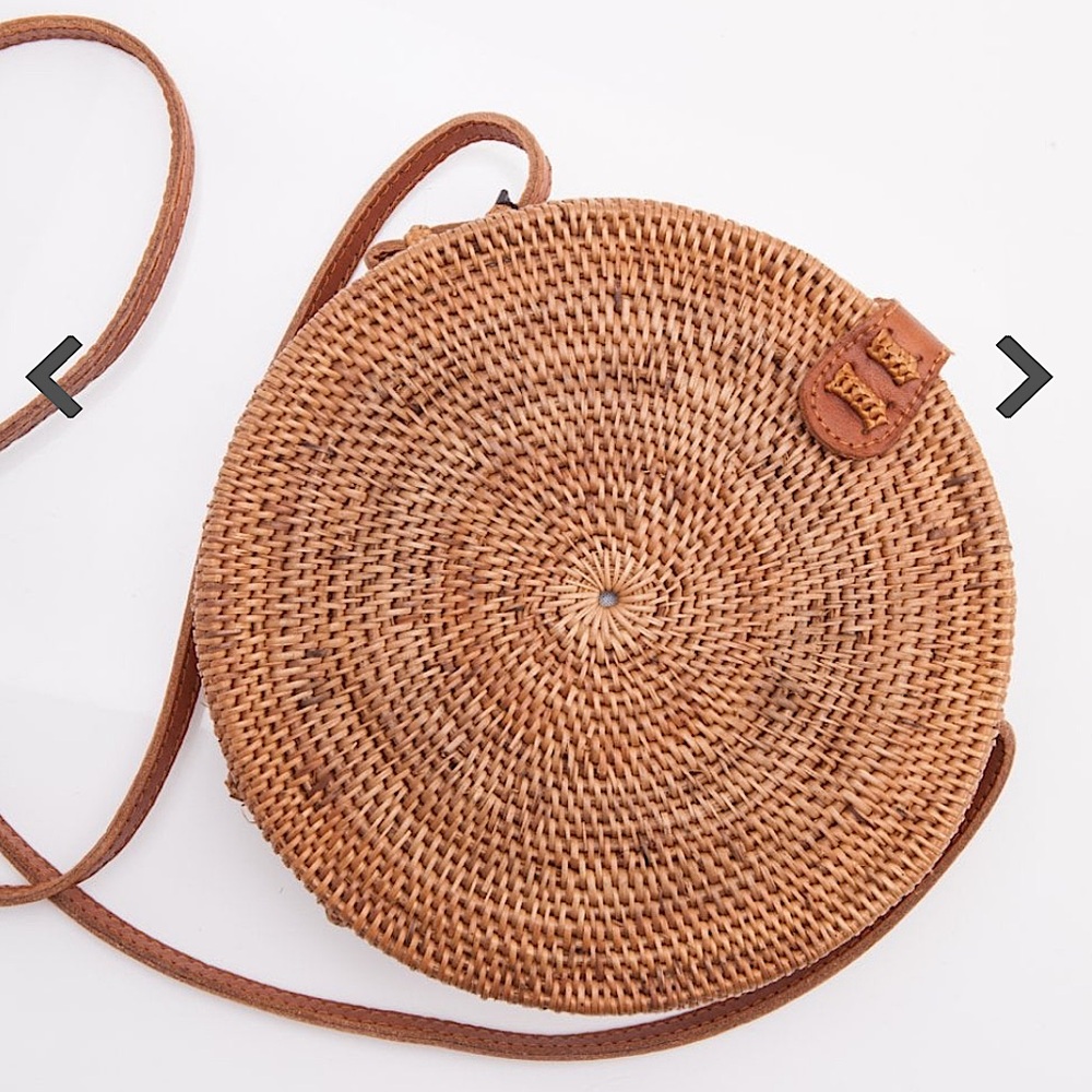 STREET LEVEL Round Rattan Crossbody Bag